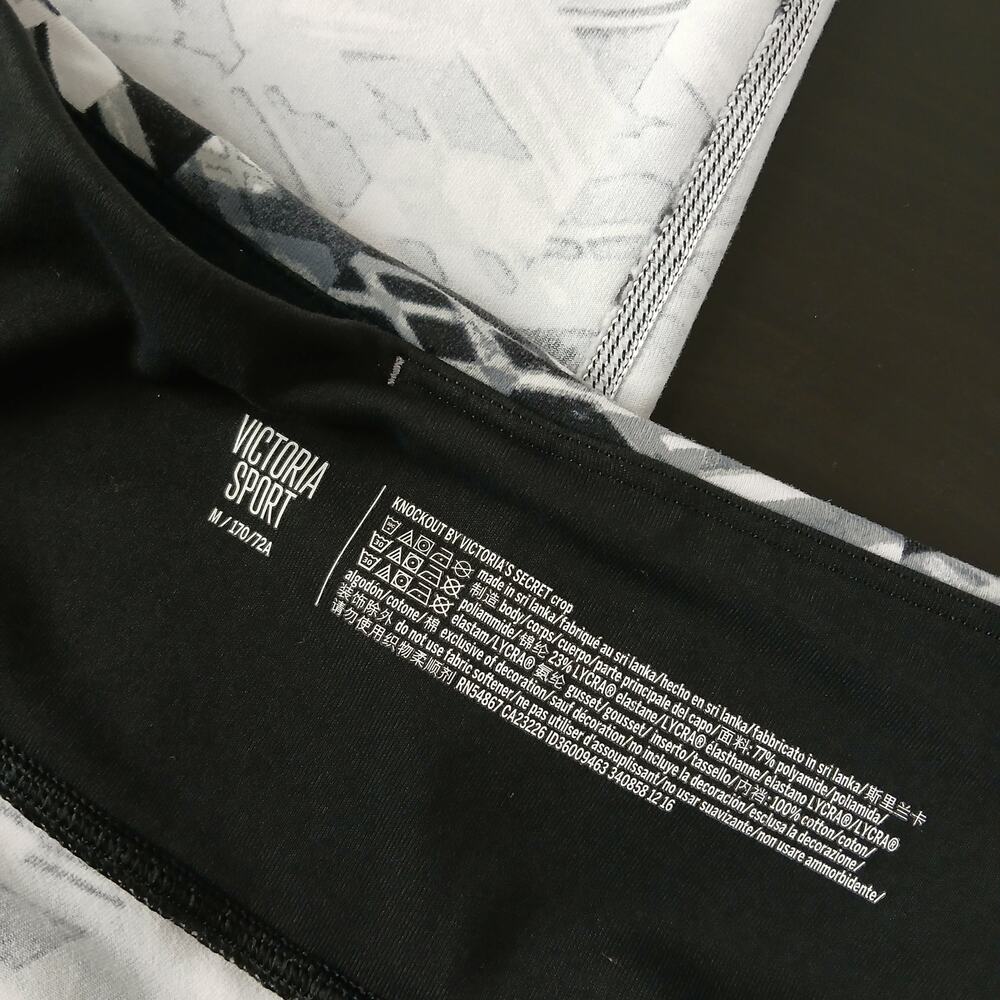 Victoria Sport VSX Knockout Capri Leggings M geometric black white activewear - Picture 5 of 11